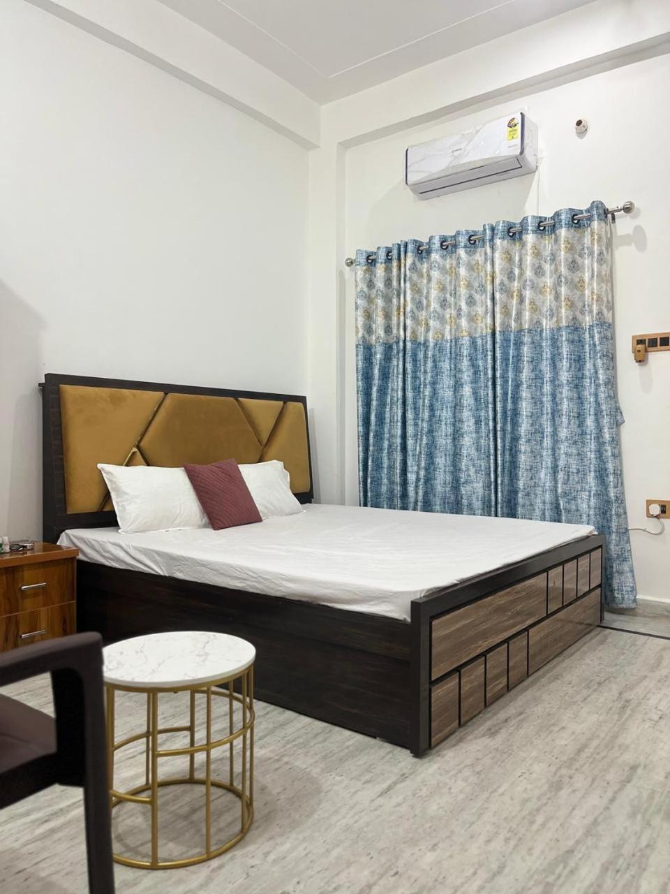 Shri Ram International Home Stay Ayodhya Exterior foto