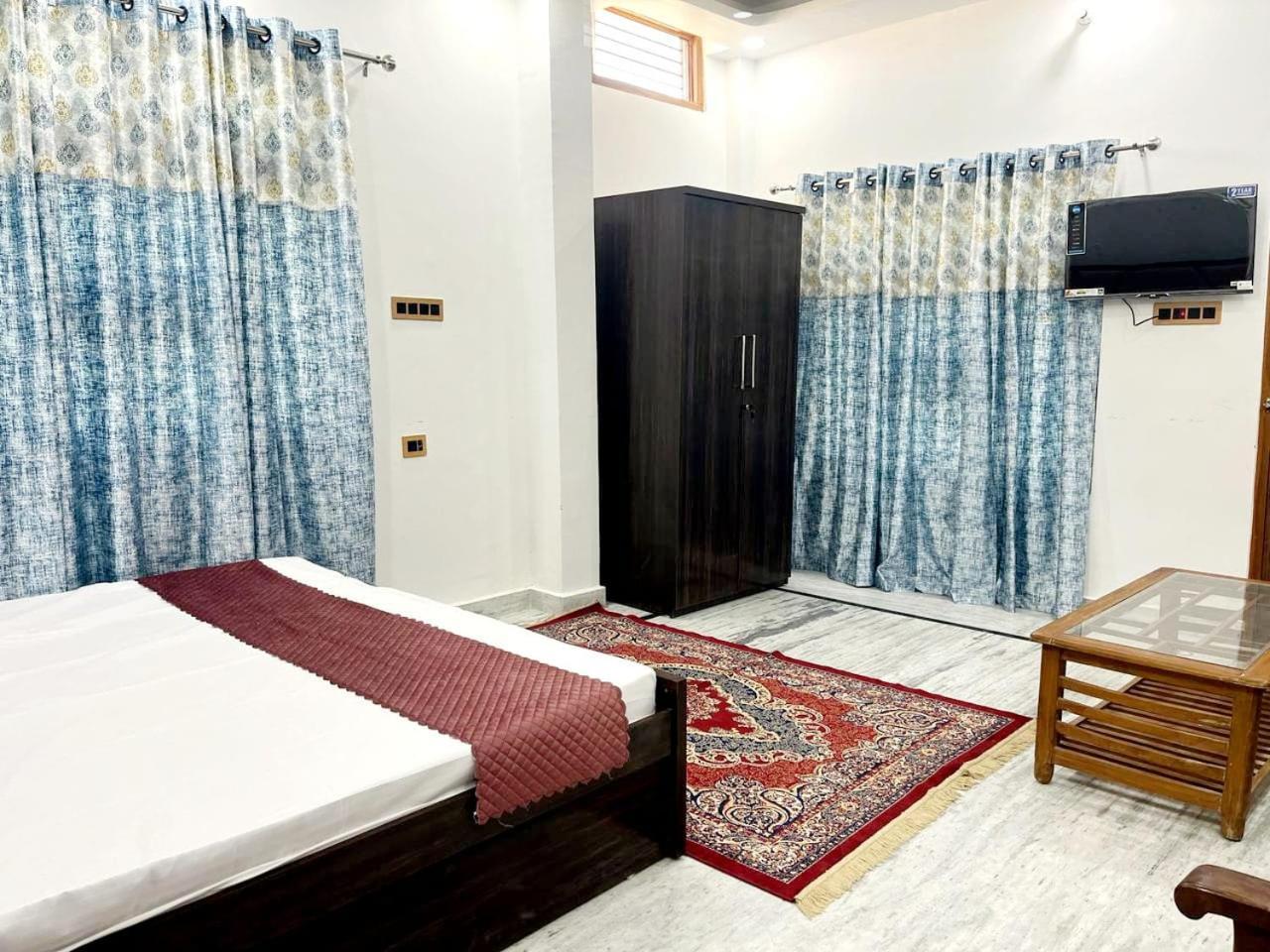 Shri Ram International Home Stay Ayodhya Exterior foto