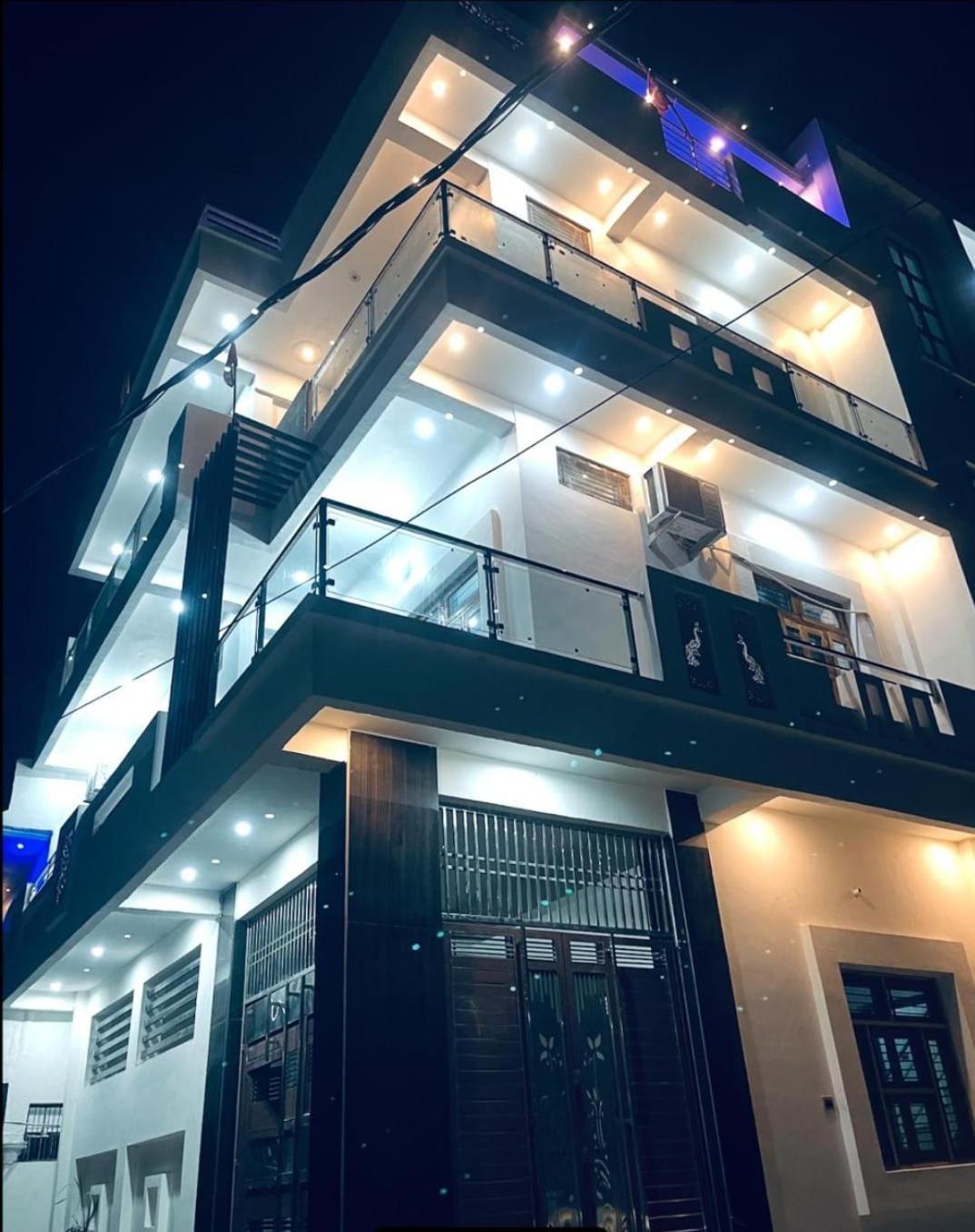 Shri Ram International Home Stay Ayodhya Exterior foto